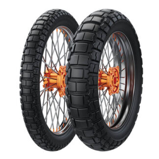 CST 150/70 R 18 70H CM-A4 II TL (pneu traseiro)
